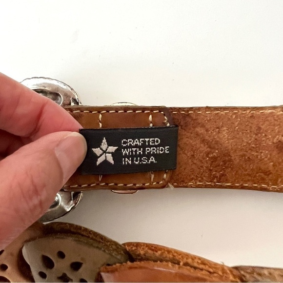 Brighton Vintage 90s Leather Cutout Belt Small 70800 - Picture 6 of 10